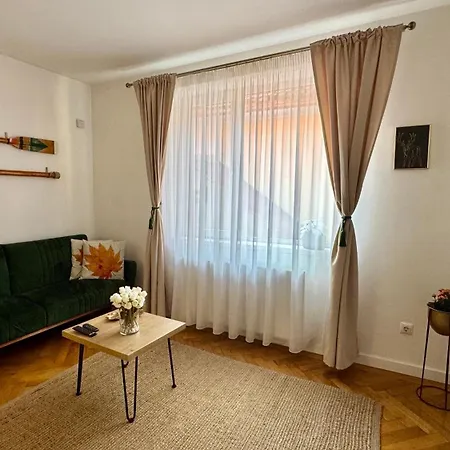 Maple Apartament
