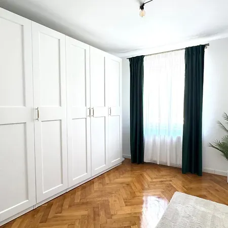 Appartement Maple Braşov