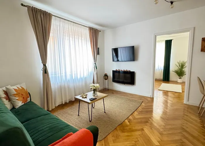 Maple Apartment Brasov